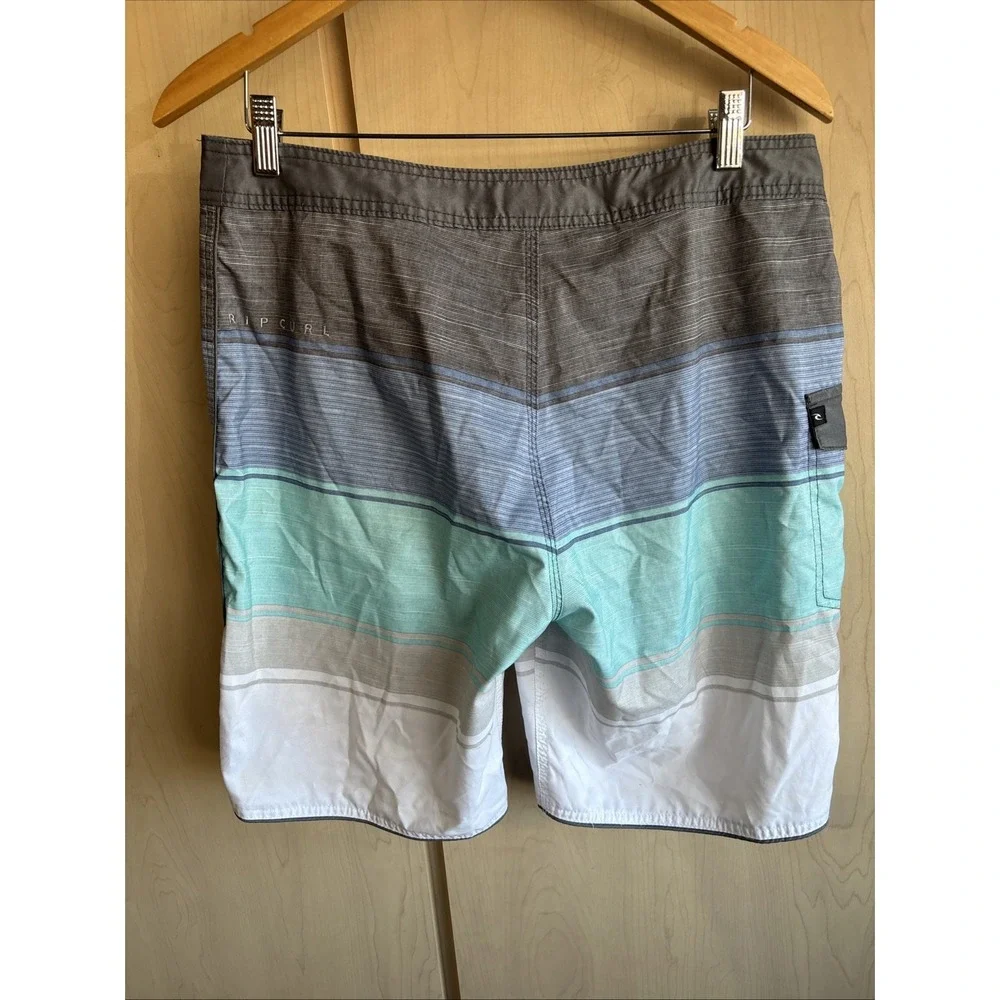 Rip Curl Mens 32 Waist Swim Trunks Board Shorts Surfing Multicolor Stripe Pocket